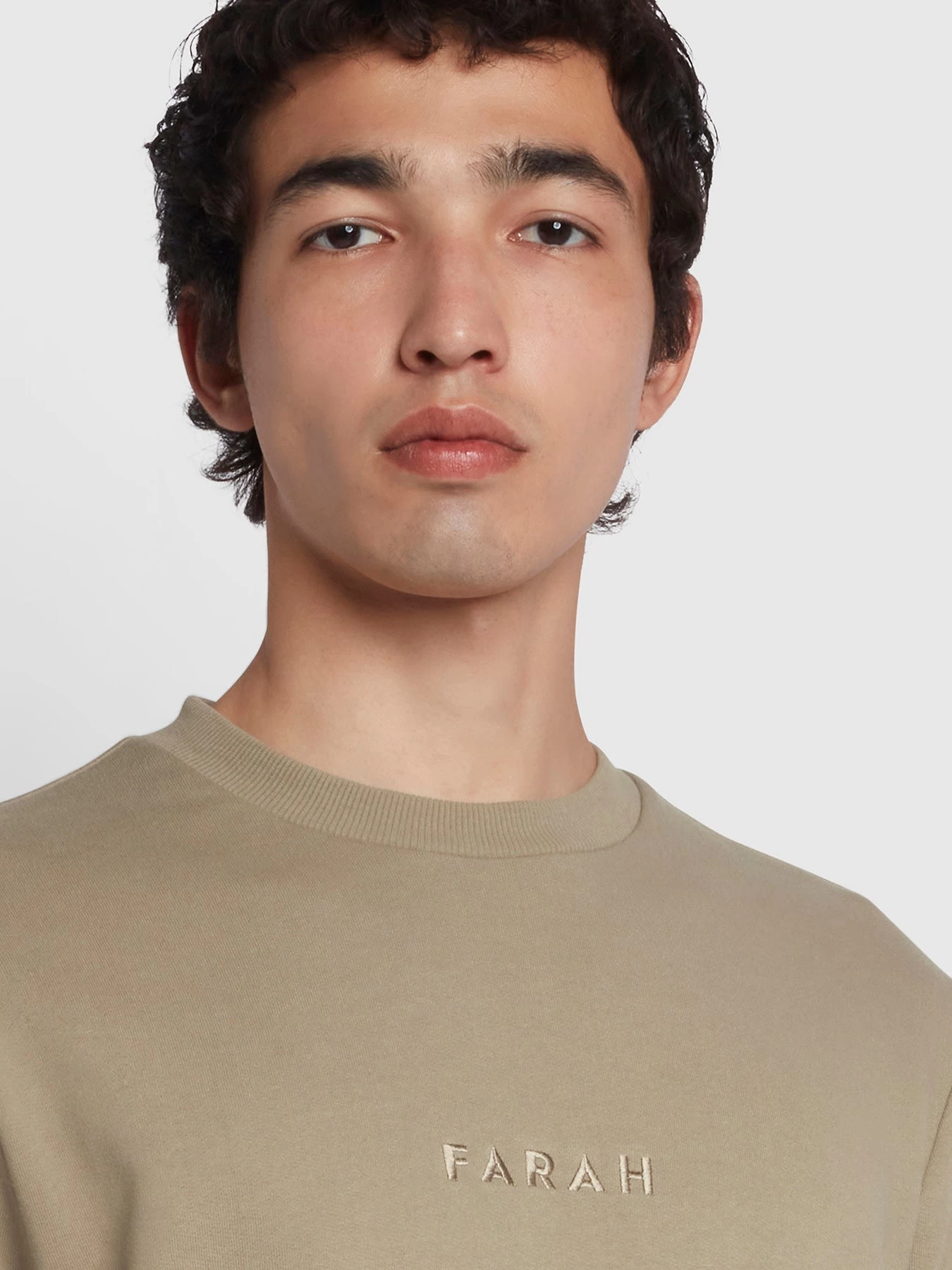 Farah Cave Organic Cotton Crew Neck Sweatshirt In Smoky Brown 6 Farah Cave Organic Cotton Crew Neck Sweatshirt In Smoky Brown - Image 4