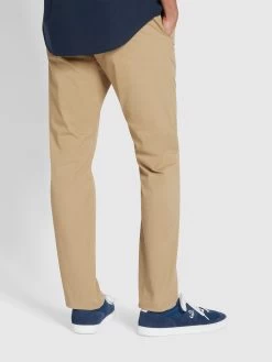 Farah Elm Regular Slim Fit Organic Cotton Twill Chinos In Beige -Farah f4bsb094 223 alt3 d34a4128 a091 4469 b405 8fb6e9c1616c