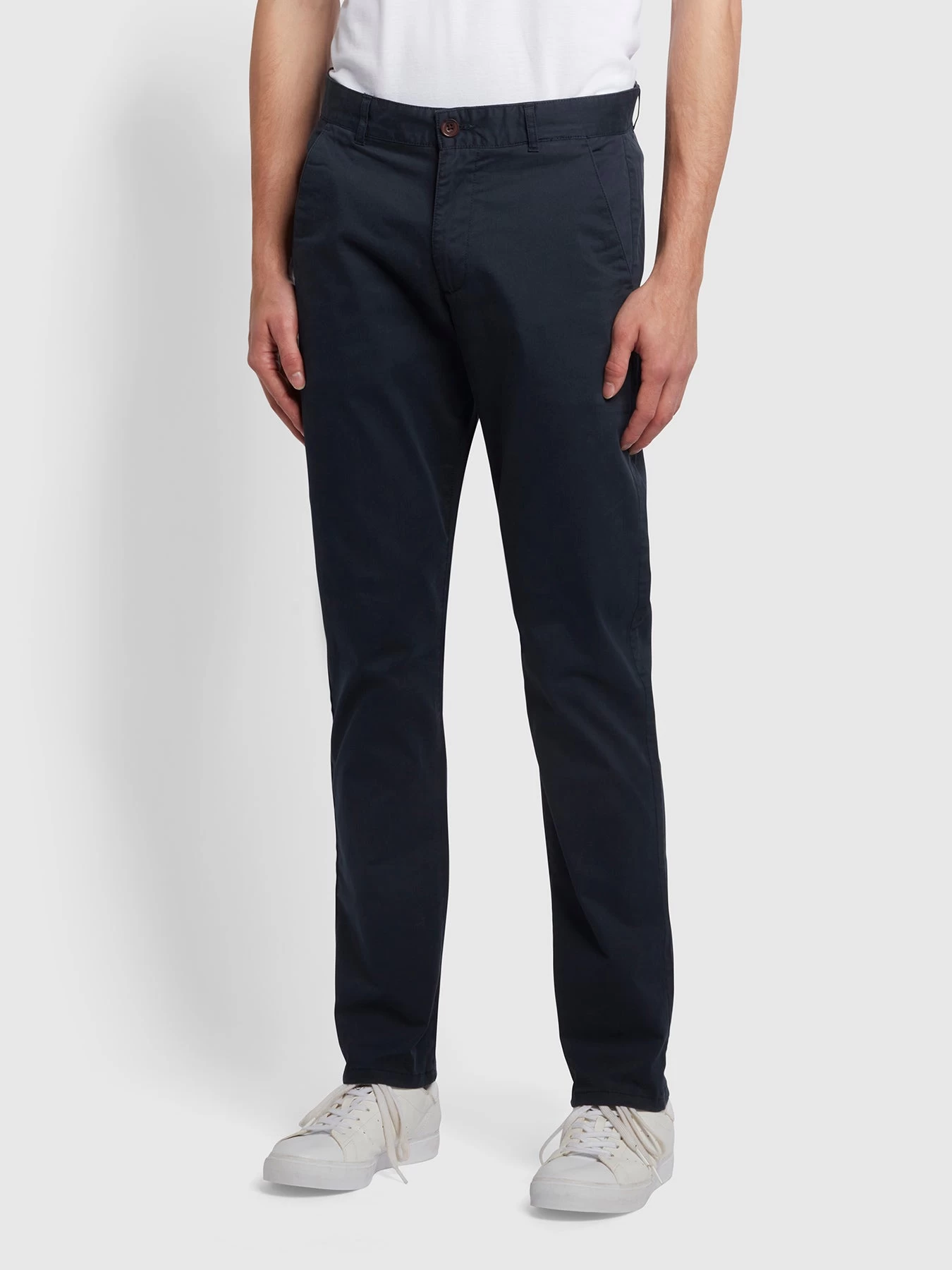 Farah Elm Regular Slim Fit Organic Cotton Twill Chinos In True Navy 4 Farah Elm Regular Slim Fit Organic Cotton Twill Chinos In True Navy - Image 2