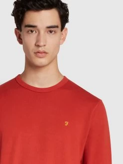 Farah Tim Slim Fit Organic Cotton Crew Sweatshirt In Crimson -Farah f4ksb072 636 ALT3