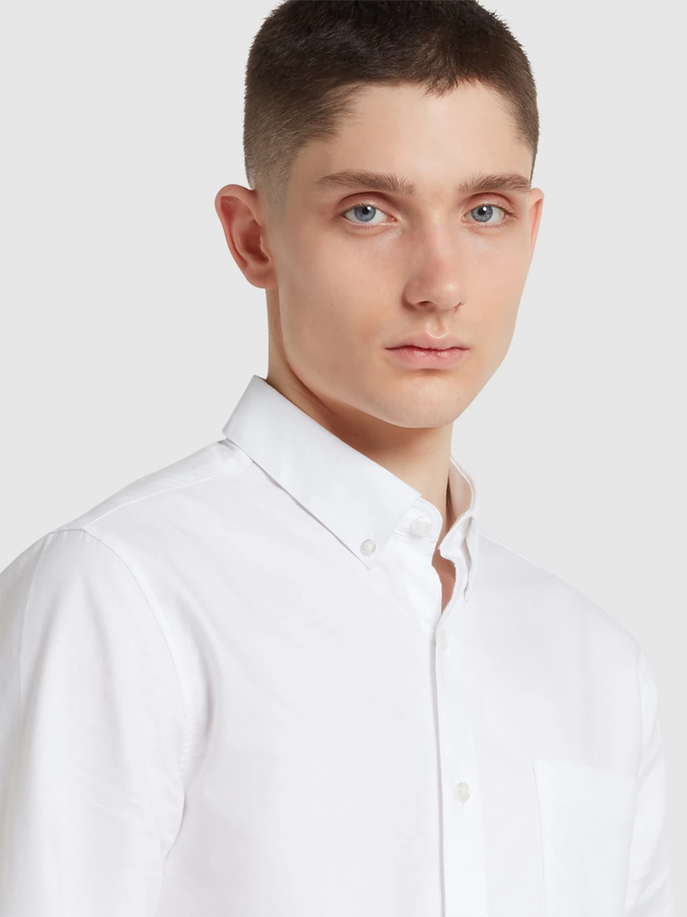 Farah Brewer Casual Fit Organic Cotton Long Sleeve Shirt In White 6 Farah Brewer Casual Fit Organic Cotton Long Sleeve Shirt In White - Image 4