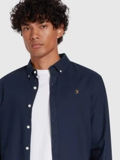 Farah Brewer Slim Fit Organic Cotton Oxford Shirt In Navy -Farah f4wsb060 454 alt4 1