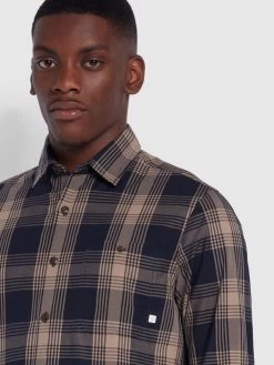 Farah Garner Casual Fit Organic Cotton Check Shirt In True Navy -Farah f4wsc039 412 alt4