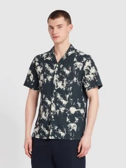 Farah Gabrielle Digital Print Short Sleeve Shirt In True Navy