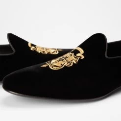 Embroidered Slip-On -Farah images 1158