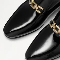 Chain Detail Patent Slipper -Farah images 1384