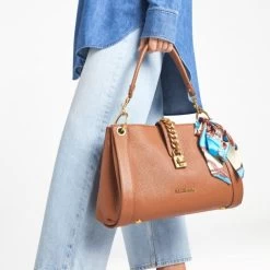 Chain And Lock Crossbody -Farah images 1501