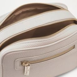 Triple Zip Camera Crossbody -Farah images 1560