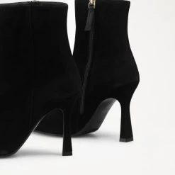 Pointed Stiletto Boot -Farah images 306