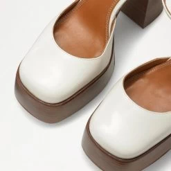 Stacked Heel Platform Sandal -Farah images 432