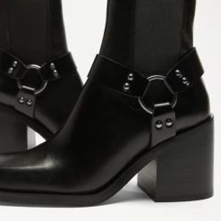 Harness Heeled Square Toe Boot -Farah images 493