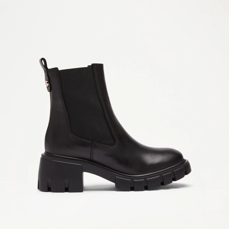 Round Toe Chunky Chelsea Boot 3 Round Toe Chunky Chelsea Boot