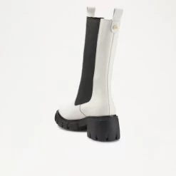 Round Toe Chunky Boot -Farah images 774