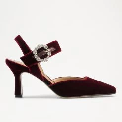 Snipped Toe Court Shoe