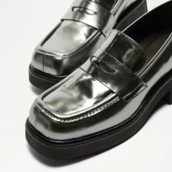 Square Toe Metallic Loafer -Farah images 958
