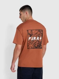 Farah Guy Graphic Relaxed Fit Organic Cotton T-Shirt In Teak -Farah n3zg0khuohrqpnt4cvaa